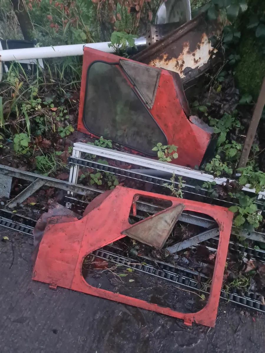 Lambourne mk3 cab doors