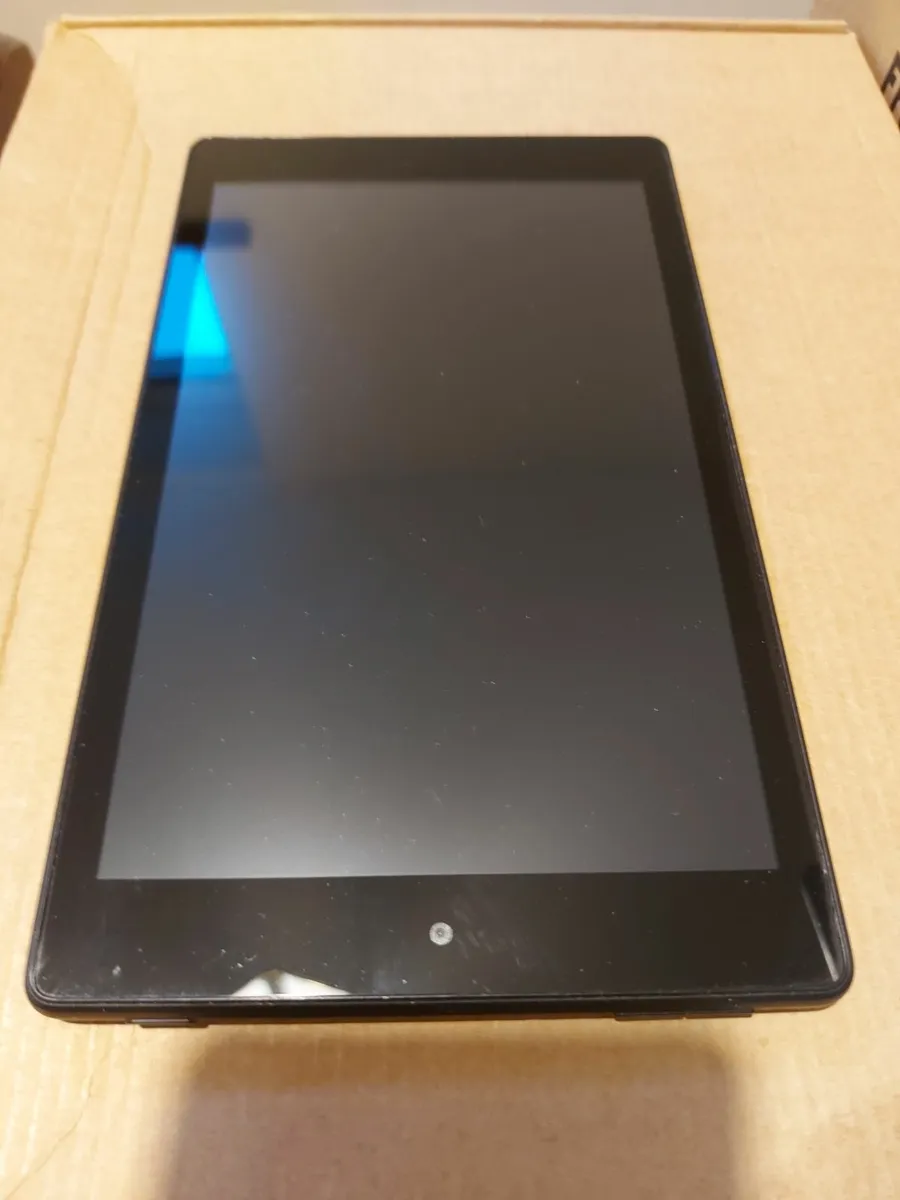 Amazon Fire HD 8 (8th Gen) 16GB Excellent conditio - Image 1