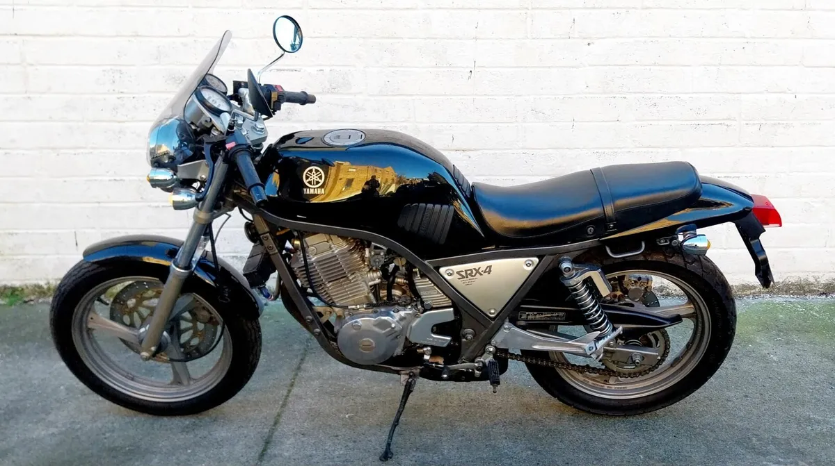 89 YAMAHA SRX 400 - Image 2