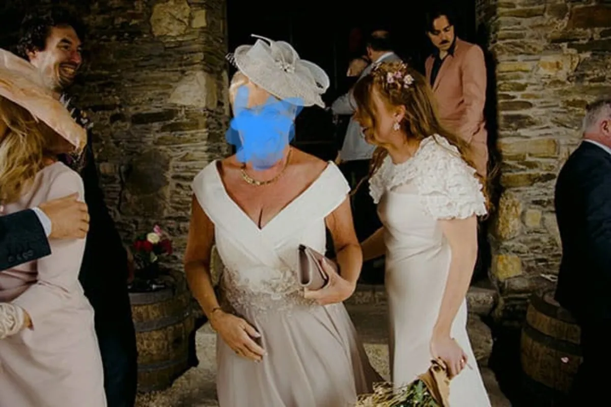 Mother of Bride - Image 2