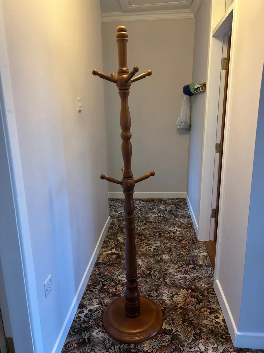 Hat/coat stand