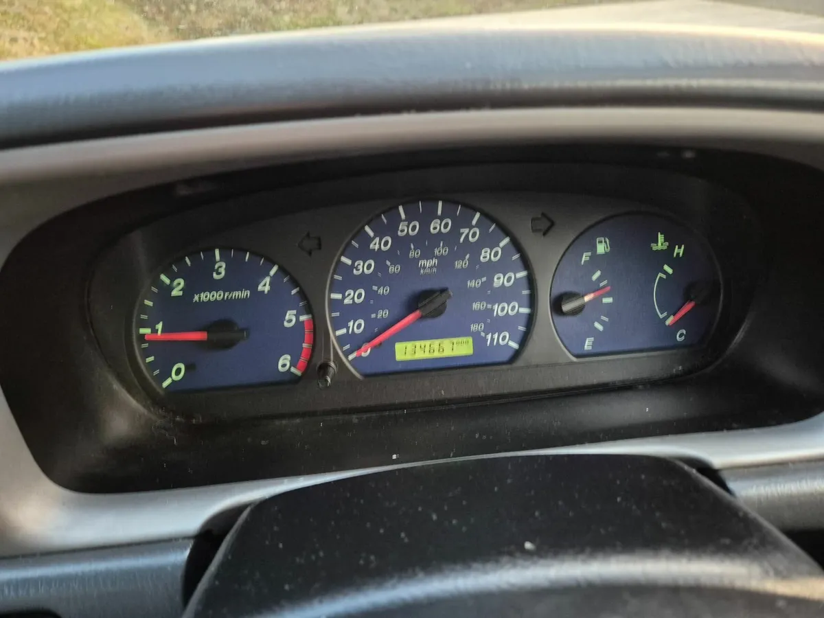 Mazda B Series 2003 - Image 4