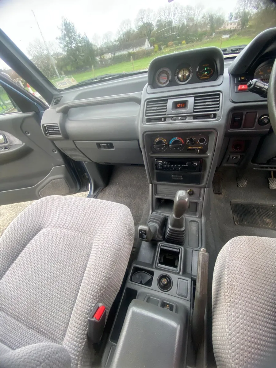 Mitsubishi Pajero - Image 4