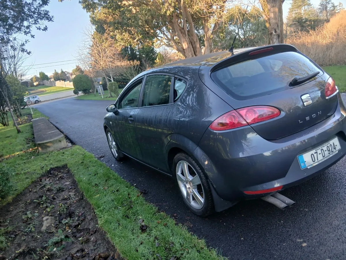 Seat Leon diesel automatic - Image 2