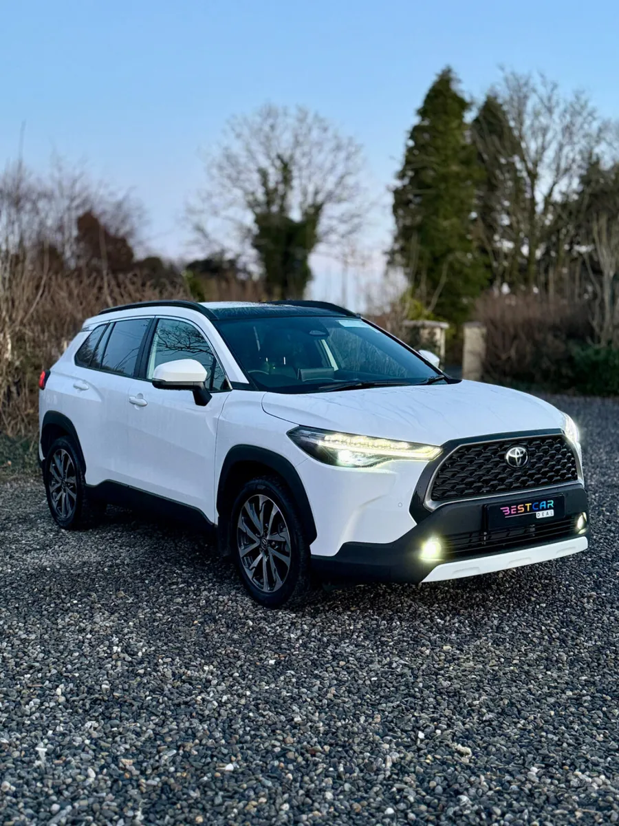 2024 Toyota Corolla Cross 1.8 Hybrid Sol Automatic - Image 2