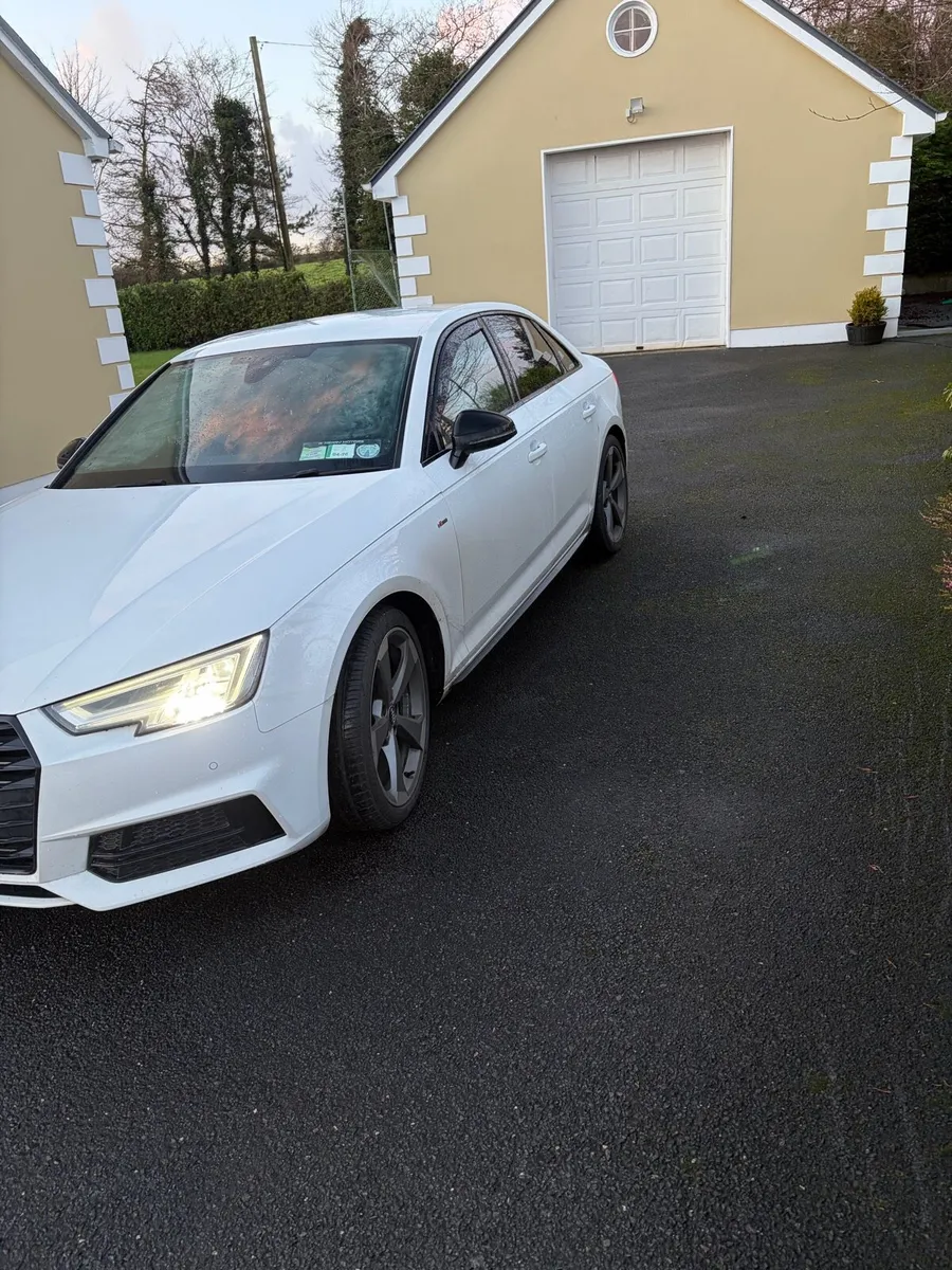 Audi A4 sline black edition - Image 3