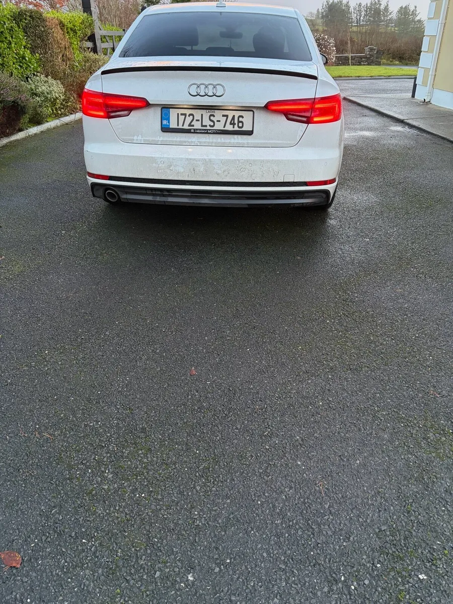 Audi A4 sline black edition - Image 4