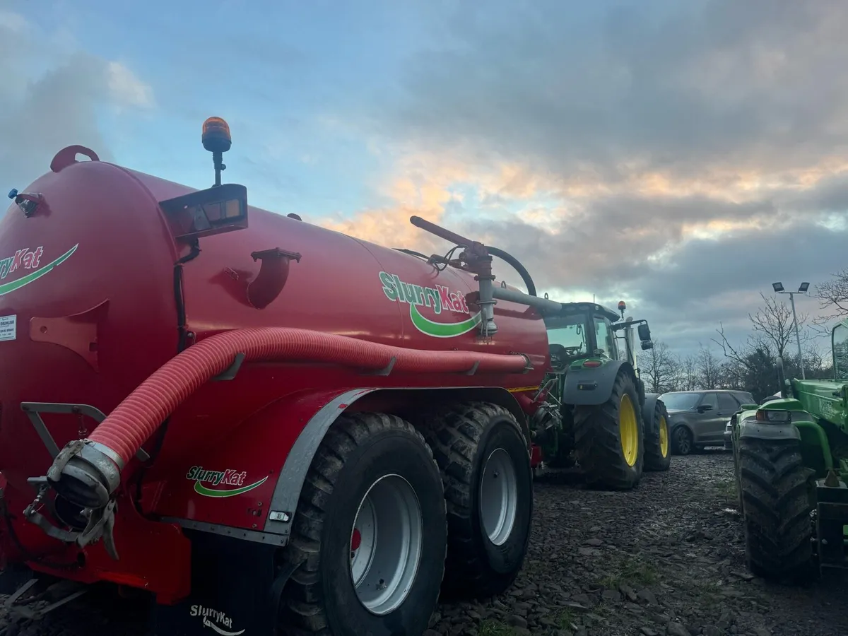 Slurrykat 3000 gallon tanker - Image 2