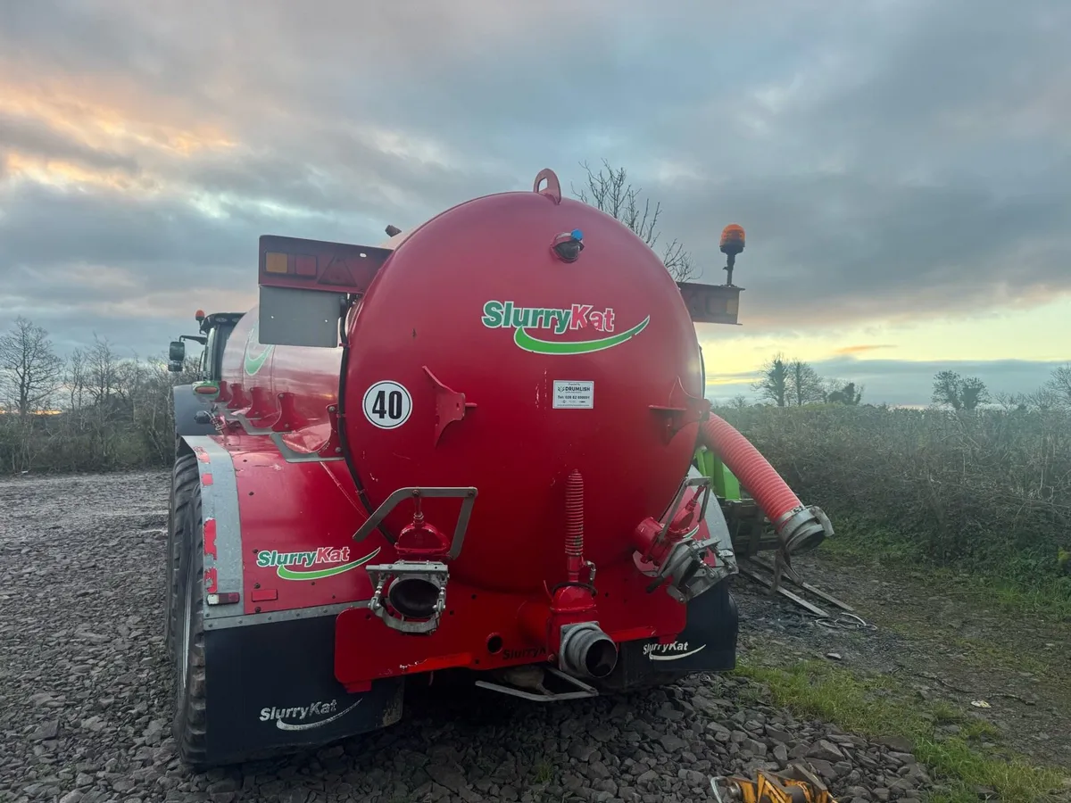 Slurrykat 3000 gallon tanker - Image 3