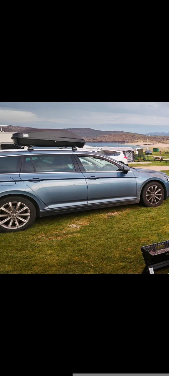 VW Passat Estate Roof Bars - Image 1