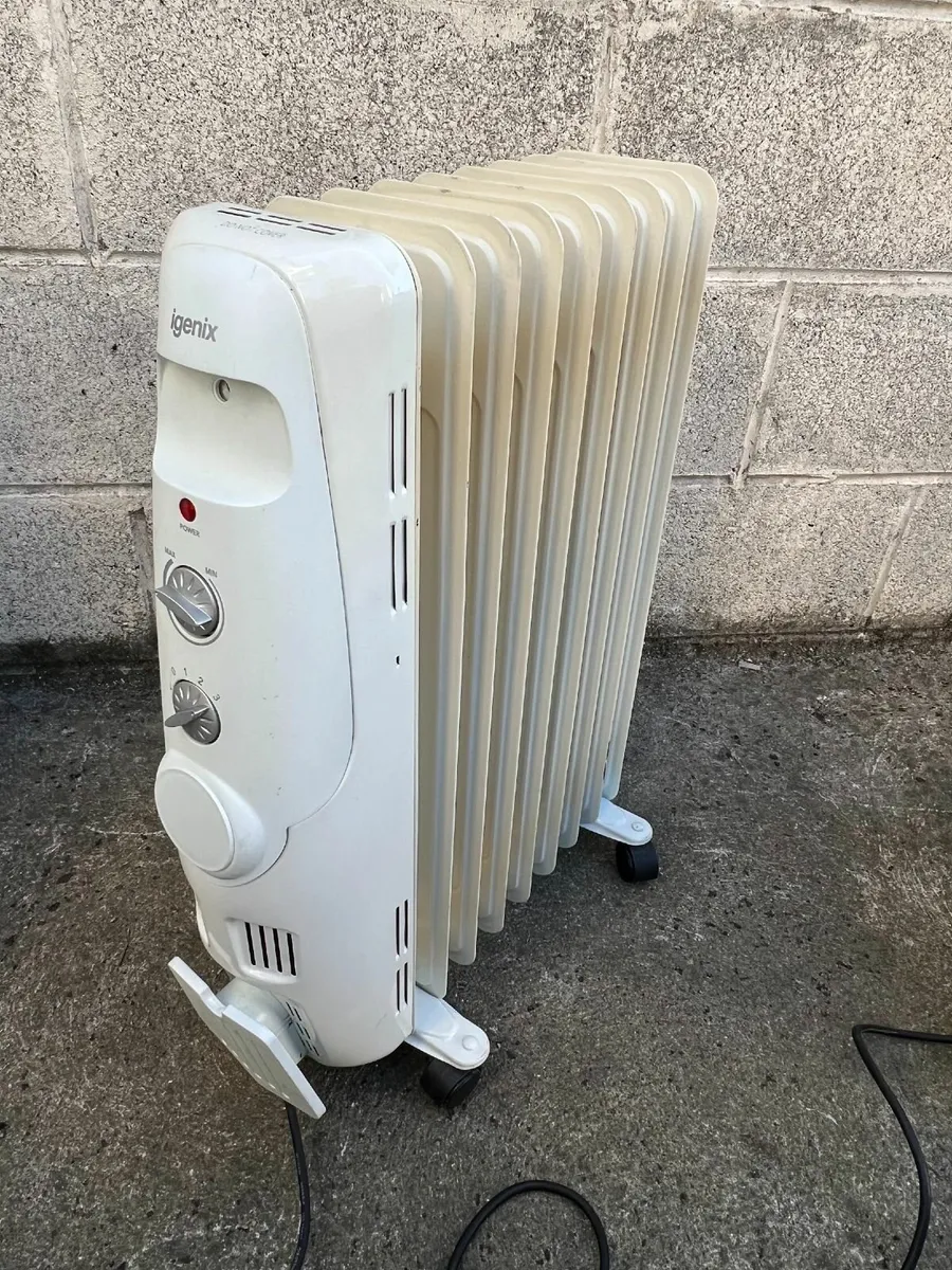 Igenix IG2600 2kW Portable Oil Filled Radiator - Image 3