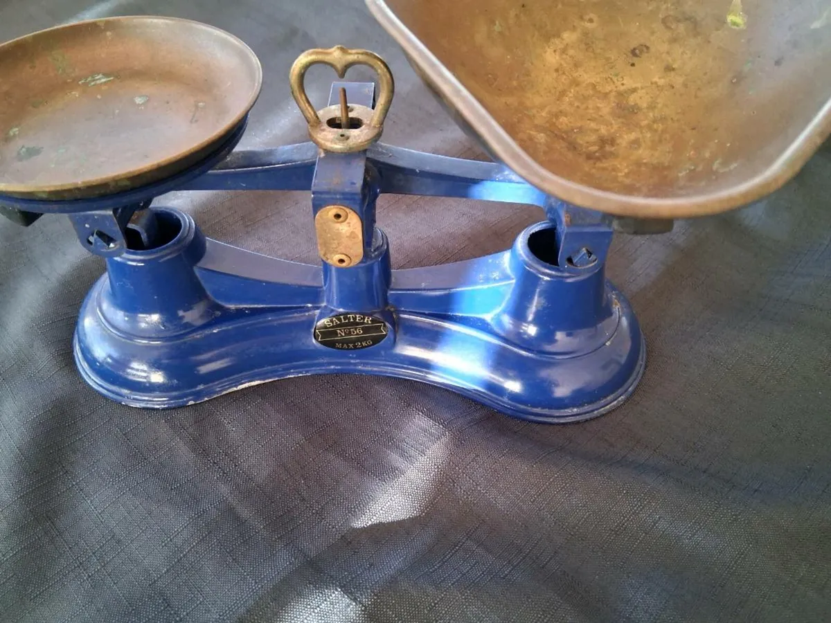 Vintage Salter no.56 Kitchen Scales - Image 2