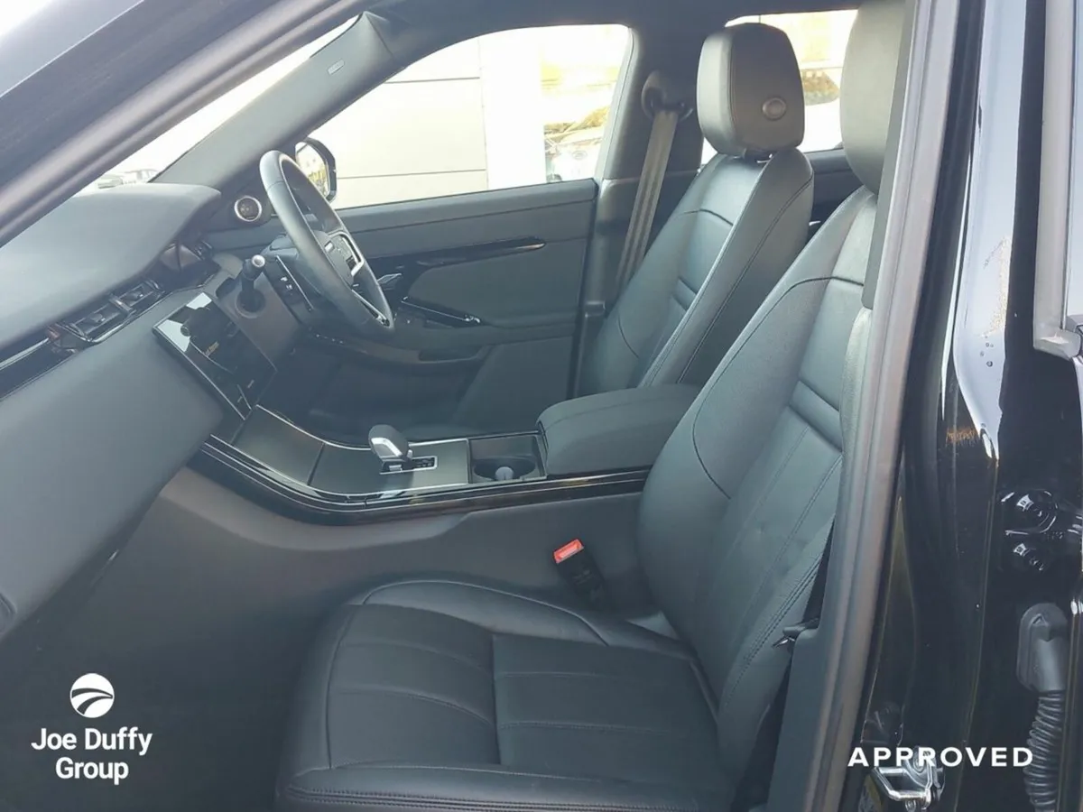 Land Rover Range Rover Evoque Dynamic SE P300 PHEV - Image 4