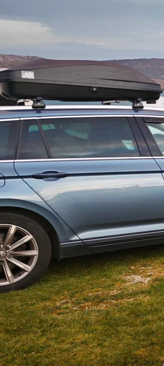 VW Passat estate Roof Bars - Image 3
