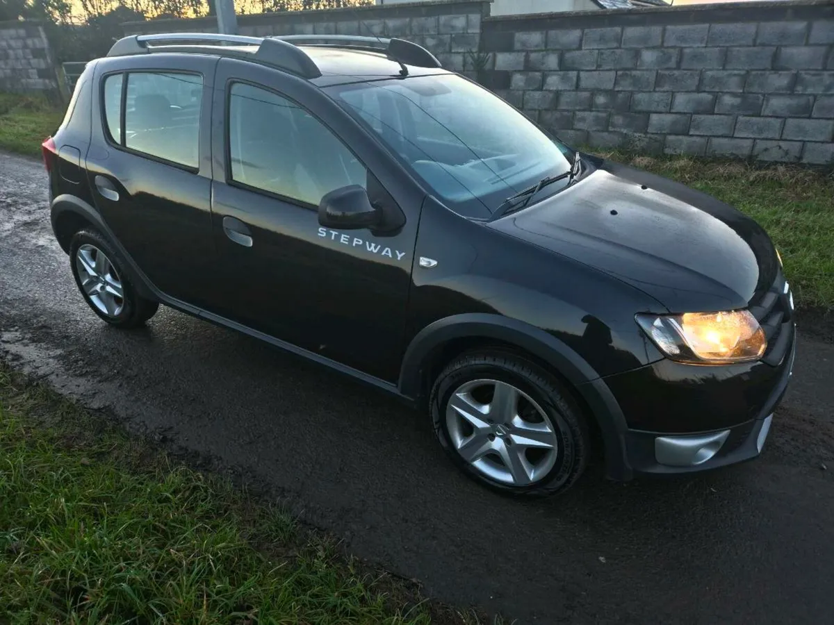 Stepway 2015 NCT 08/26 Tax 01/26 Spotless Car !!! - Image 1
