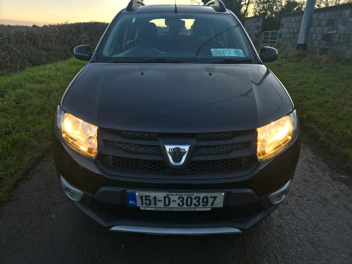 Stepway 2015 NCT 08/26 Tax 01/26 Spotless Car !!! - Image 2
