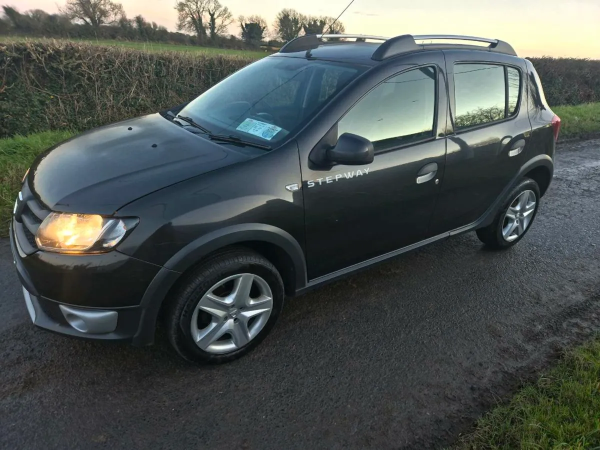 Stepway 2015 NCT 08/26 Tax 01/26 Spotless Car !!! - Image 3
