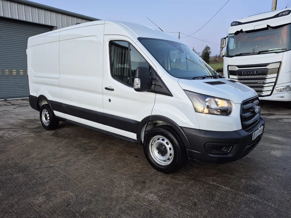 2025 TRANSIT LEADER 2.0 TDCI 130 BHP - Image 1