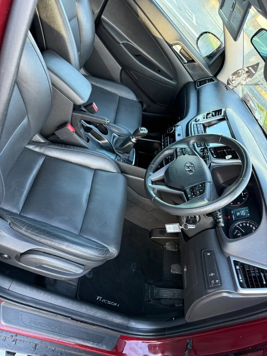 Hyundai Tucson 2016 diesel - Image 3