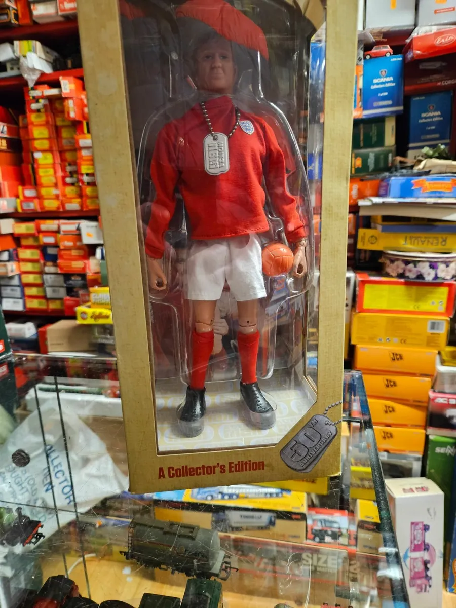Bobby Moore Action Man - Image 2