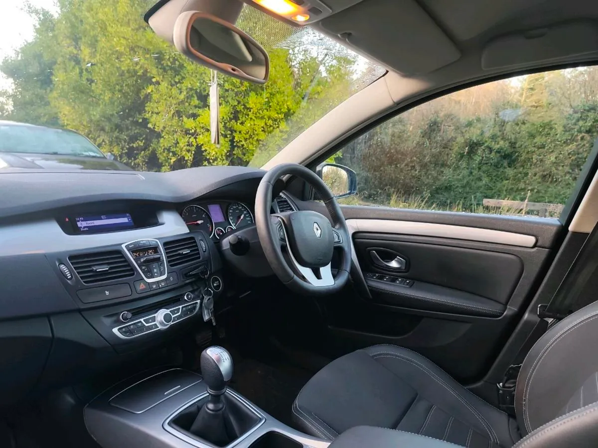 Renault Laguna 2011 ,, Dynamique ,, Fresh NCT - Image 2