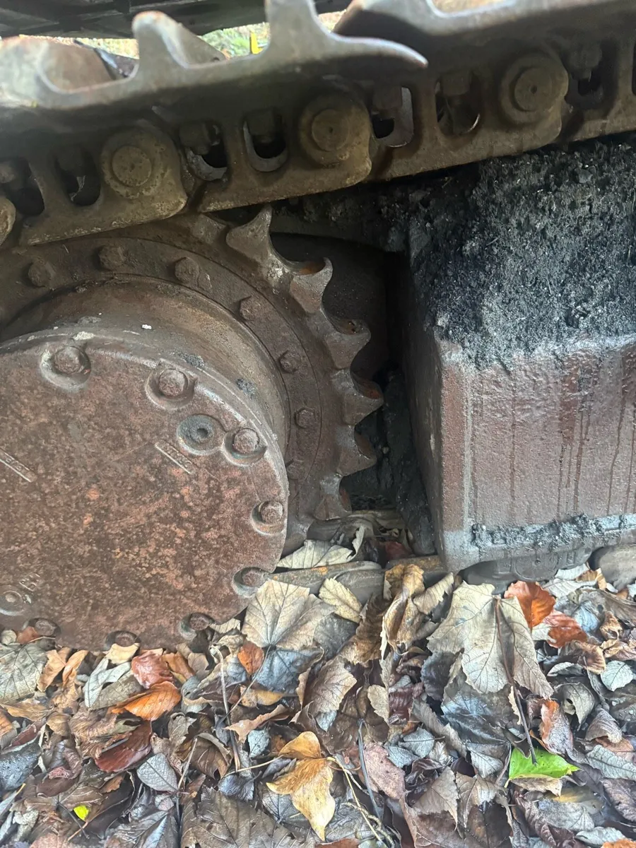 Hitachi ex120-5 - Image 4