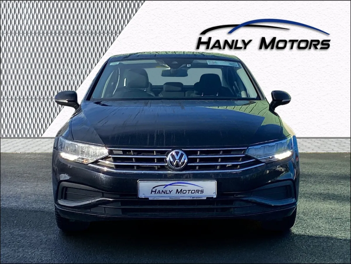 Volkswagen Passat 2.0 TDI MANUAL 6SPEED FWD 150 4D - Image 2