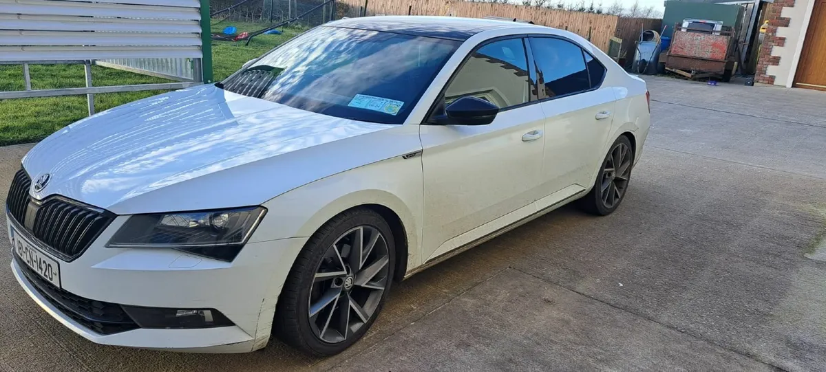 Skoda Superb 2018 - Image 1