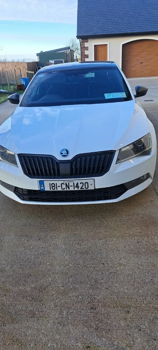Skoda Superb 2018 - Image 4