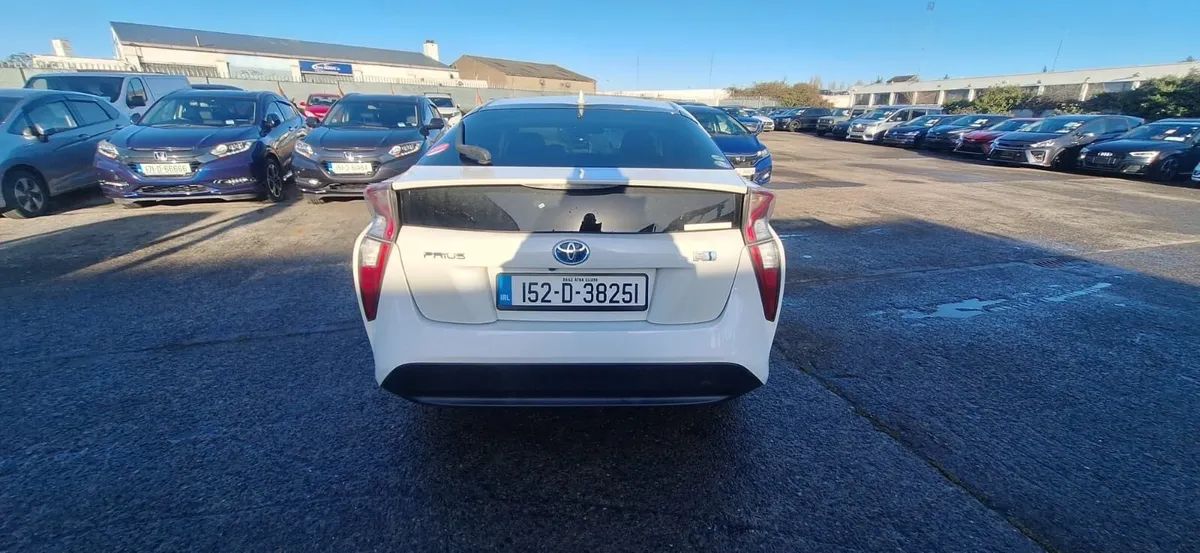152 Prius - Image 1