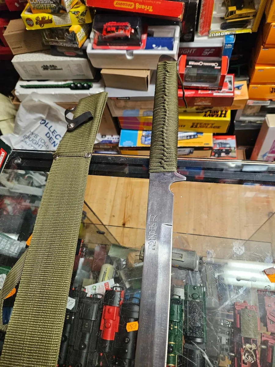 Vintage Looking Sword - Image 2