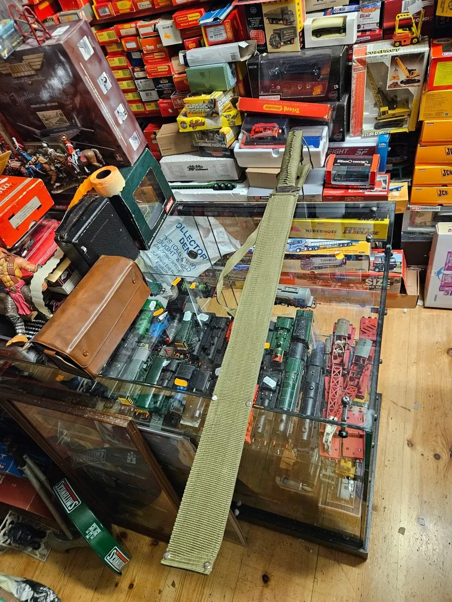 Vintage Looking Sword - Image 3