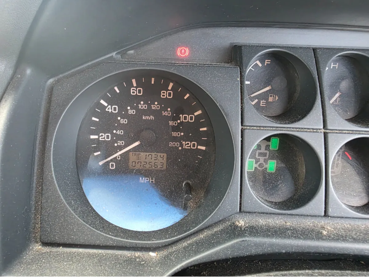 Mitsubishi Pajero Mitsubishi Pajero 3.2 Low Milage - Image 3