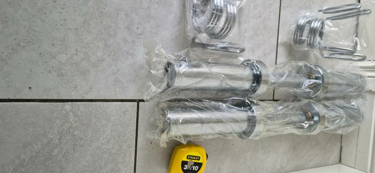 Brand new Olympic dumbbell handles - Image 4