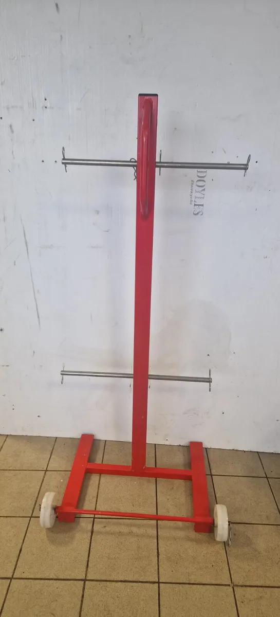 Wheel stands - Image 2