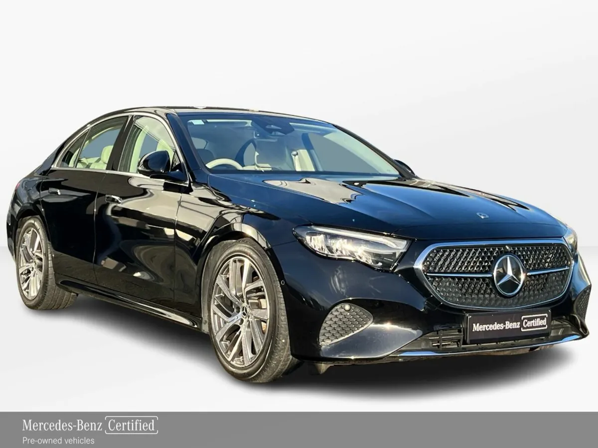 Mercedes-Benz E-Class E 220D Avantgarde Plus MHEV - Image 4