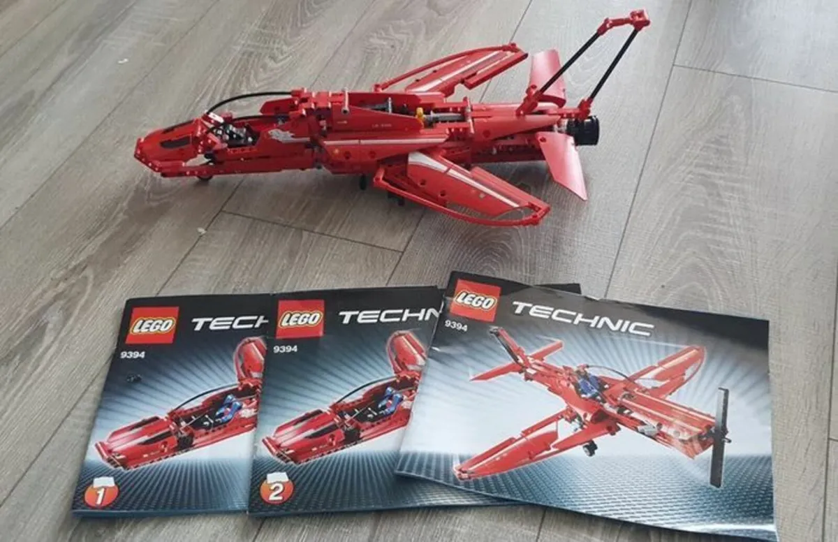 LEGO Technic 9394 Jet Plane 2-1