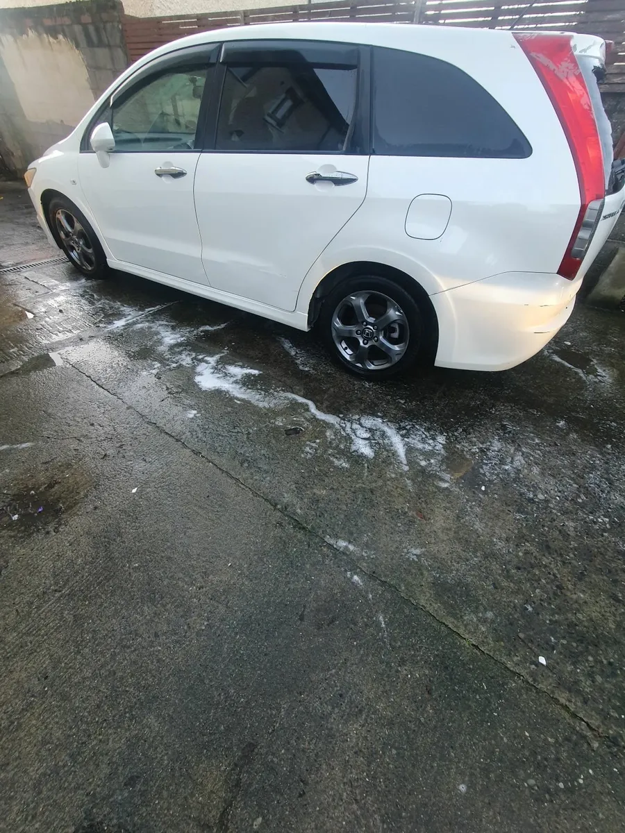 Honda stream automatic nct - Image 1