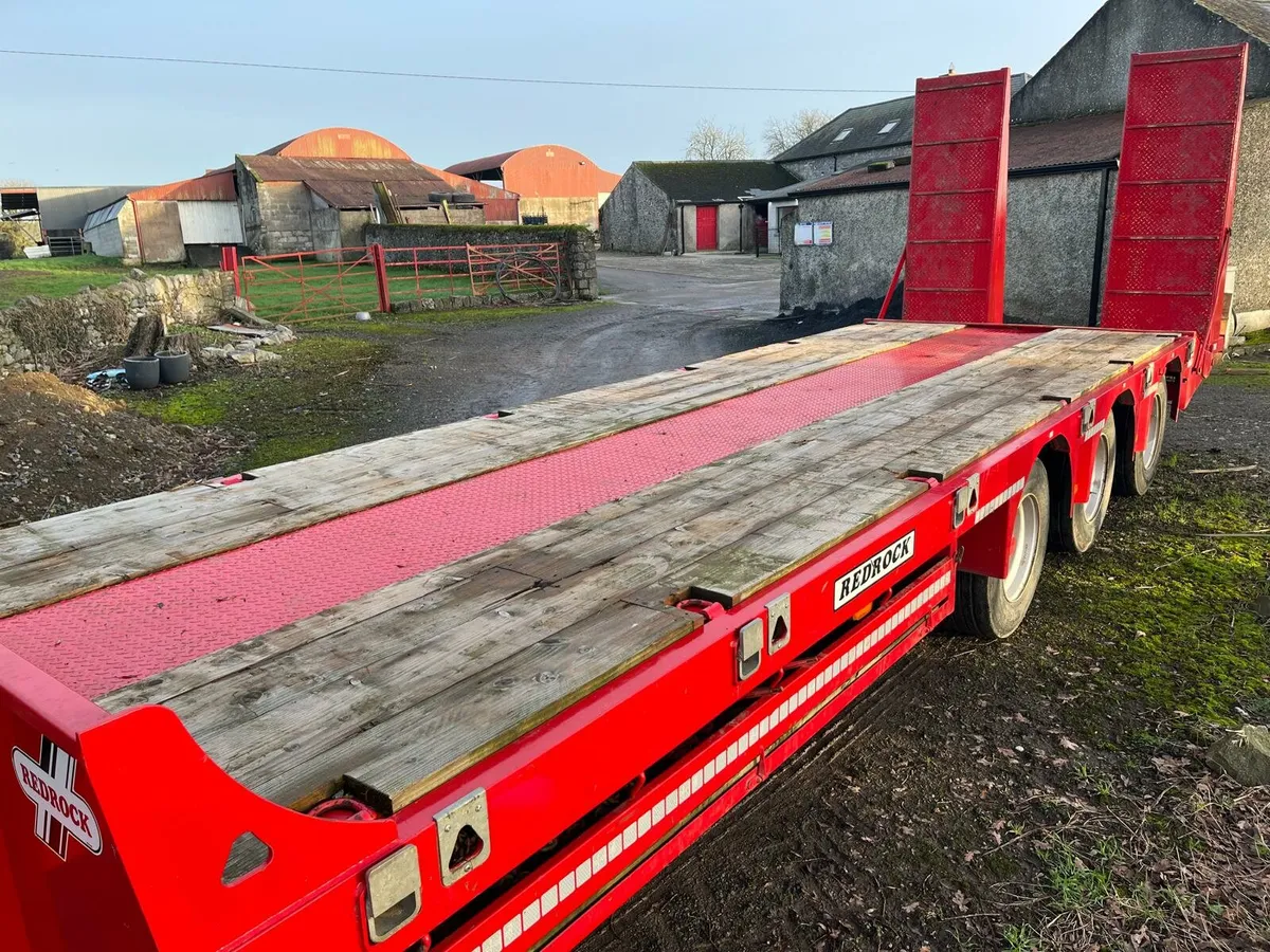 Redrock 3 axle low loader - Image 2