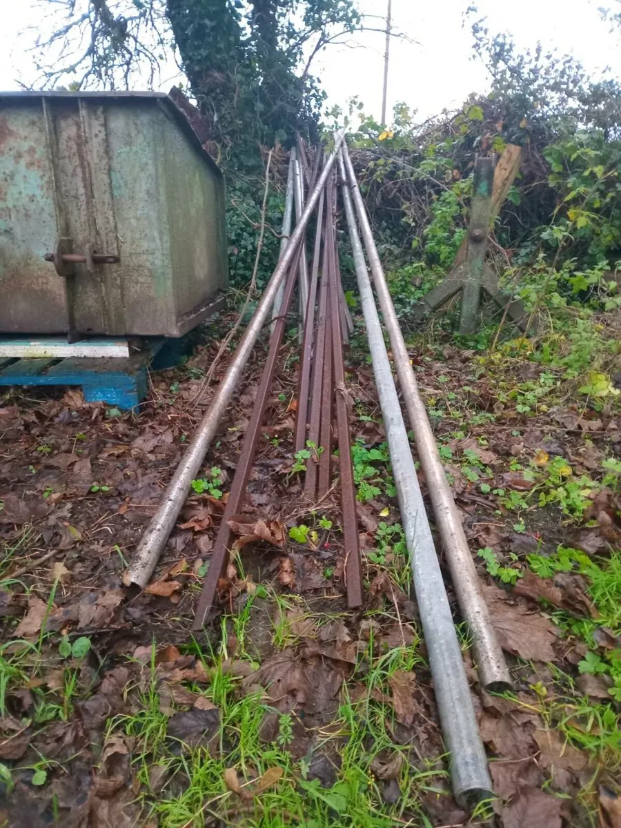 Assorted metal - Image 1