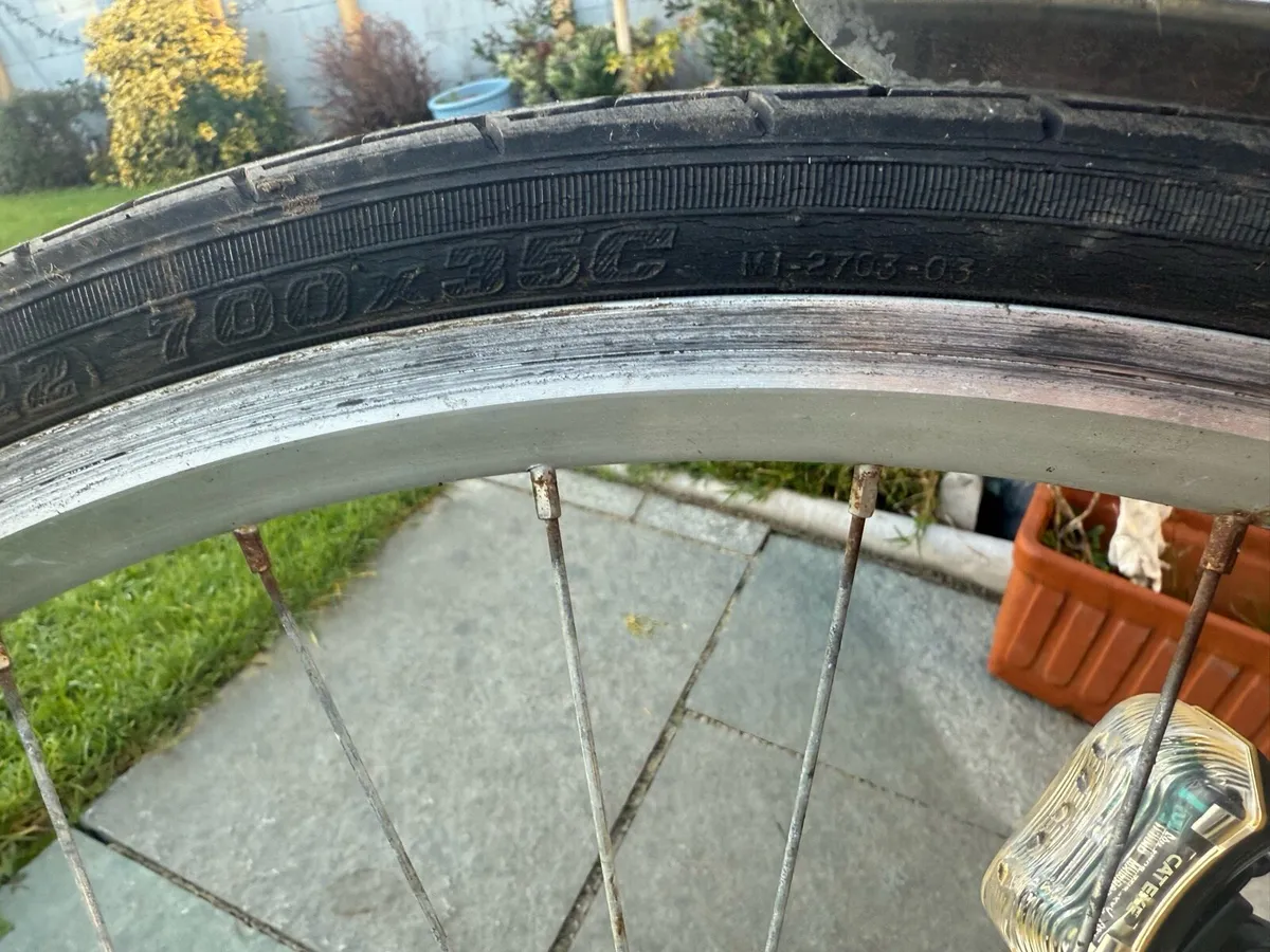 Lady’s step through commuter bike - Image 4