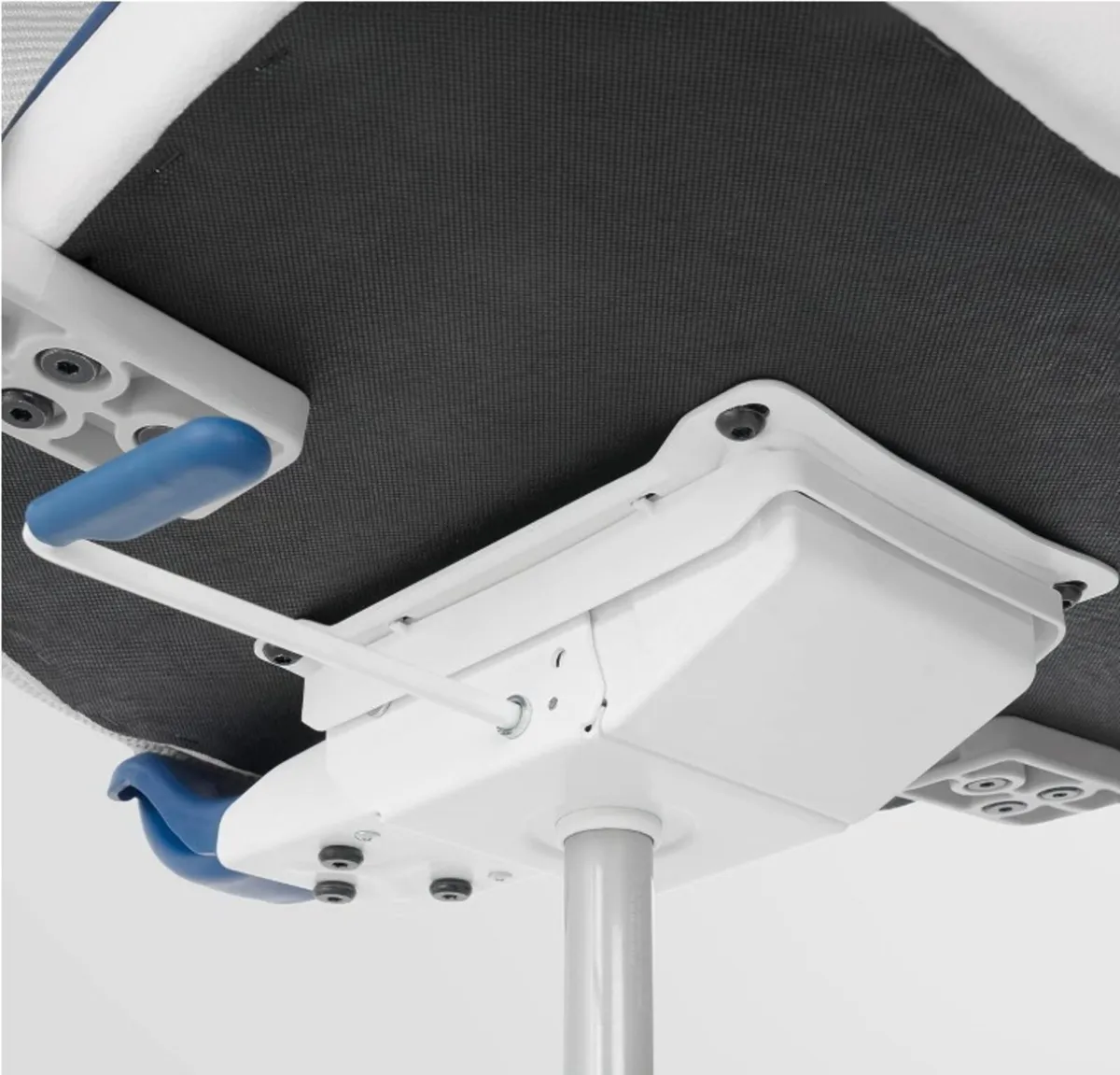 Office/ gaming chair - Image 4