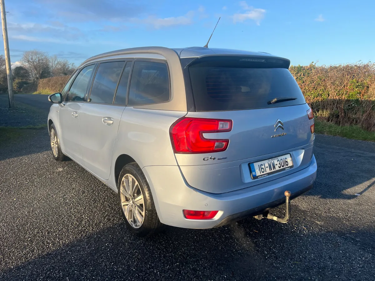 Citroen C4 2016 special addition 7 seater - Image 4