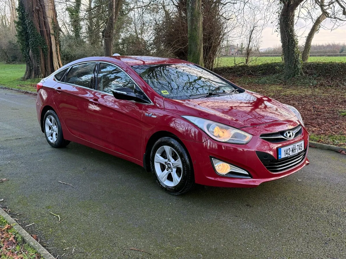 2014 Hyundai i40 Comfort NCT 12/26 - Image 2