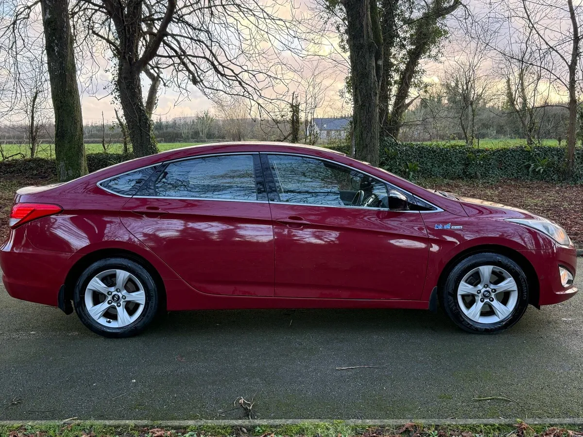 2014 Hyundai i40 Comfort NCT 12/26 - Image 3