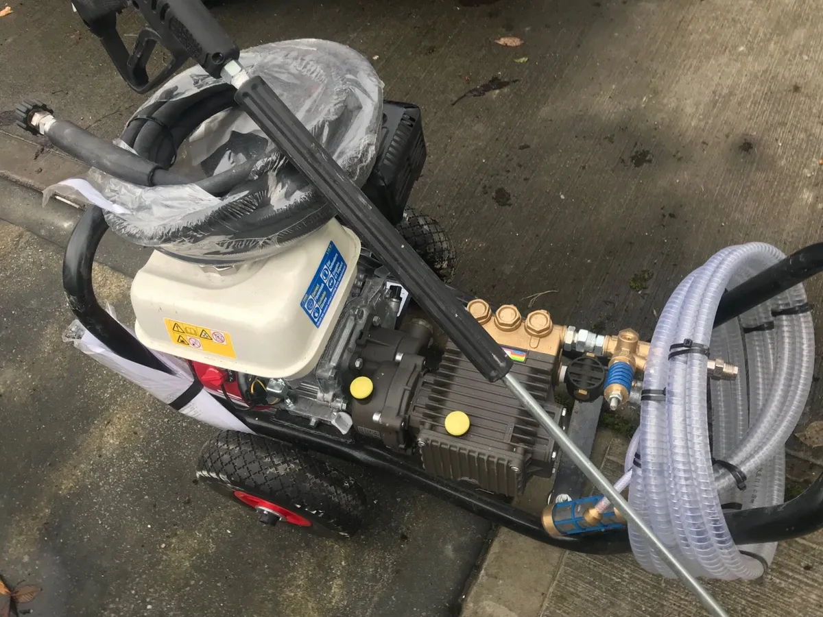 Honda Power Washer brand new - Image 3