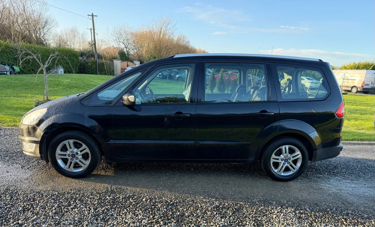 Ford Galaxy 7 Seater - Image 3