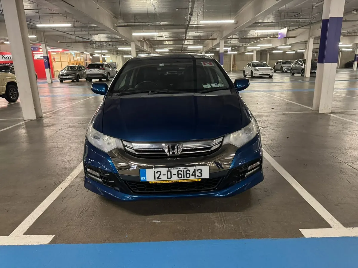 Honda Insight 2012 Automatic Hybrid Low Mileage - Image 2