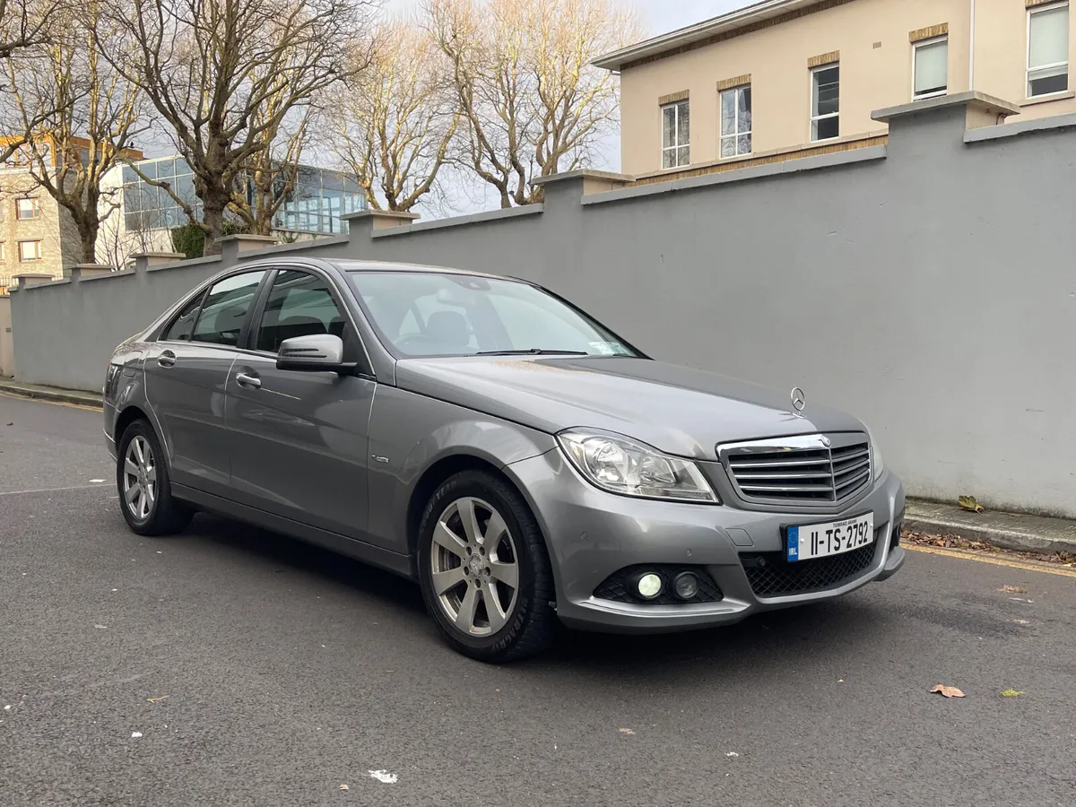Mercedes-Benz C-Class 2011 - Image 1