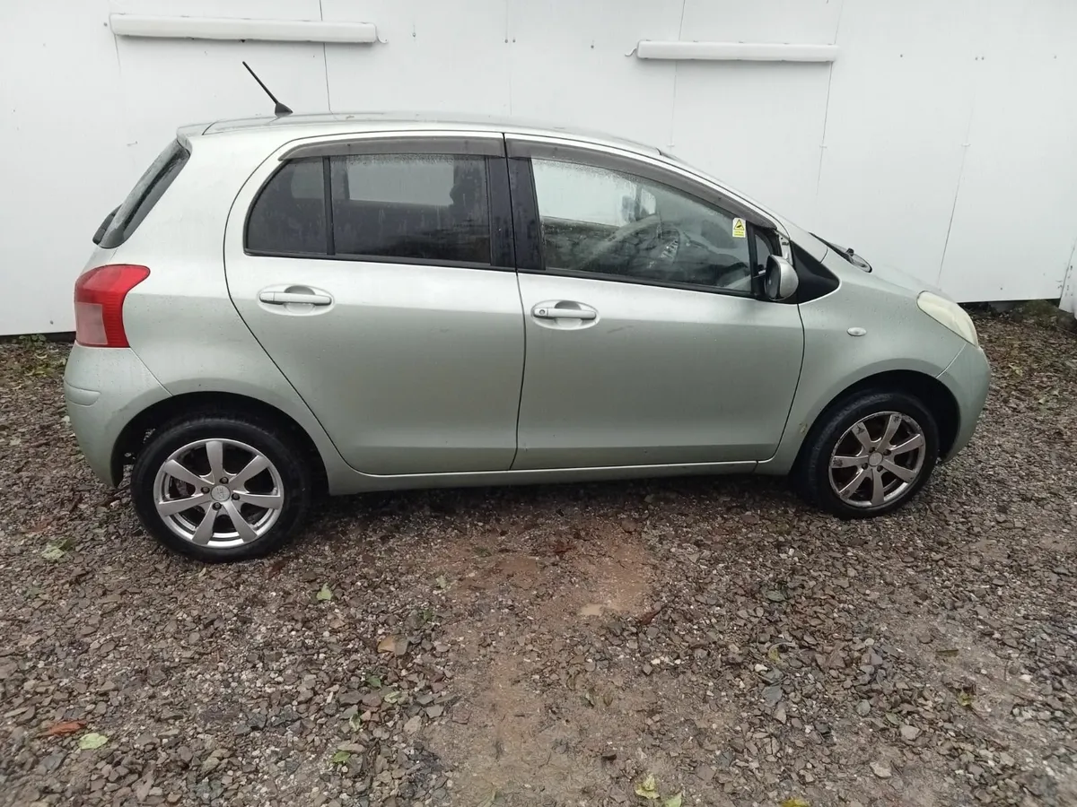 Toyota vitz automatic nct 6/26 - Image 1